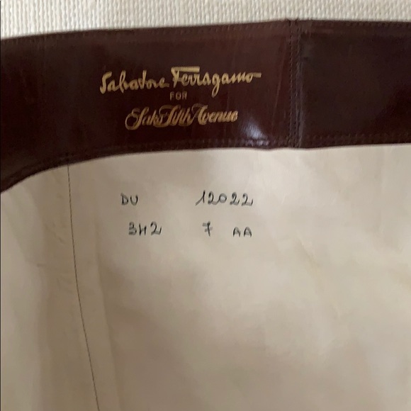 Boots - Picture 4 of 8